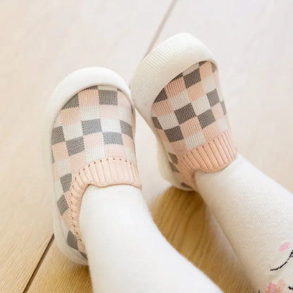 LittleLooks | Comfort en veiligheid - Instapschoen
